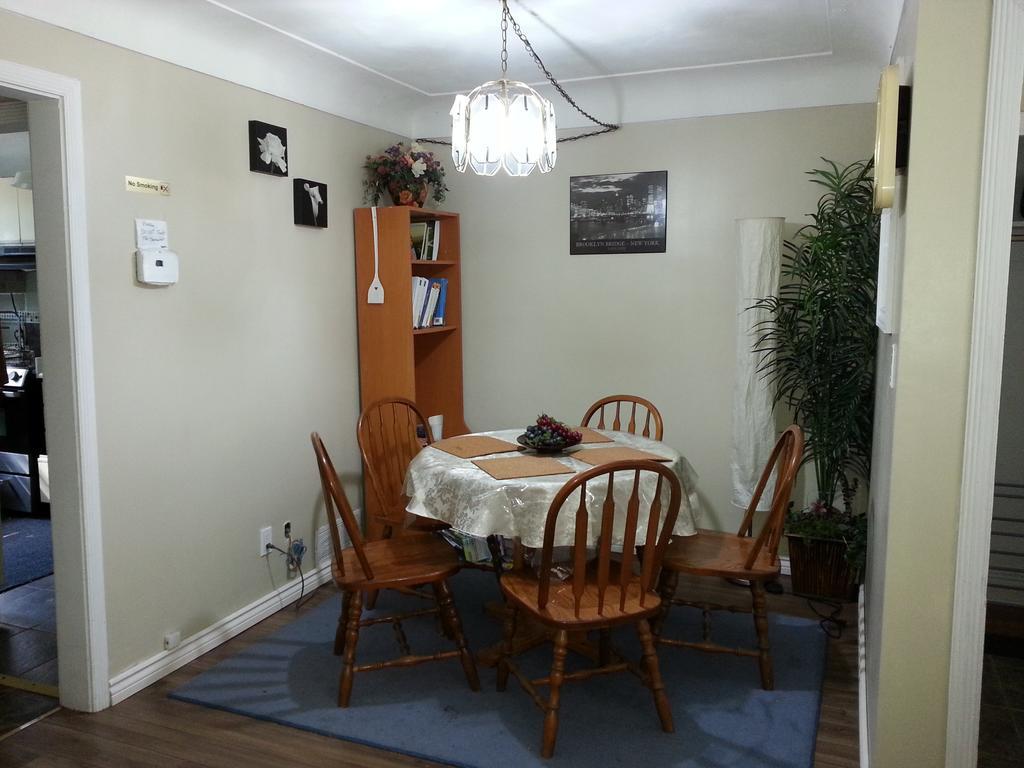 Hamilton West Lodge Bagian luar foto