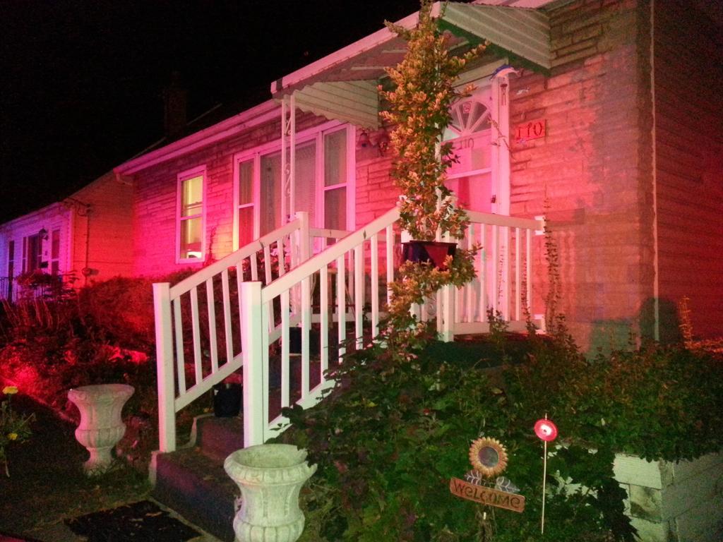 Hamilton West Lodge Bagian luar foto