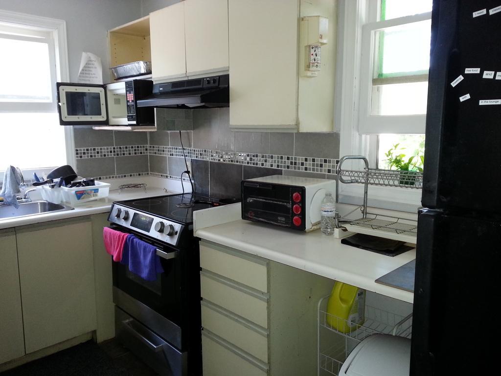 Hamilton West Lodge Bagian luar foto