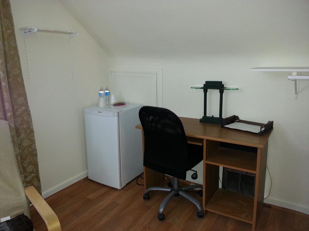 Hamilton West Lodge Ruang foto